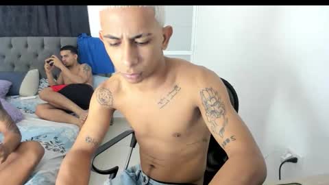 DOMINANT ALPHA KINGS online show from 11/15/25, 06:44