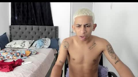 DOMINANT ALPHA KINGS online show from 11/17/25, 05:02