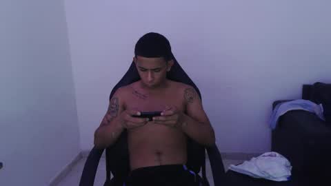 DOMINANT ALPHA KINGS online show from 03/17/26, 07:17