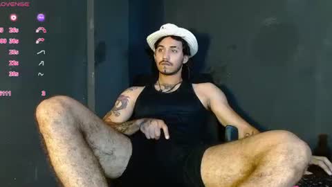 Snapshot of kingsakuna chatting on 07/06/26, 04:53 alberto online show from 07/06/26, 04:53