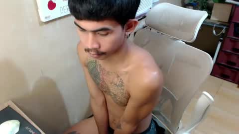 Snapshot of kingscock18 chatting on 07/02/26, 03:23 ALVIN online show from 07/02/26, 03:23