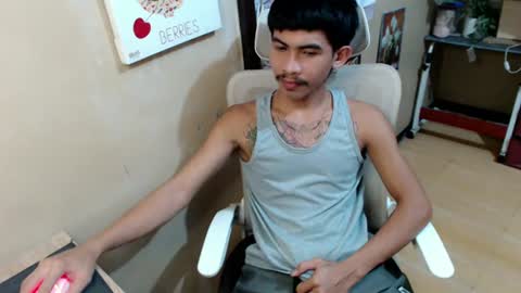 Snapshot of kingscock18 chatting on 07/03/26, 01:39 ALVIN online show from 07/03/26, 01:39