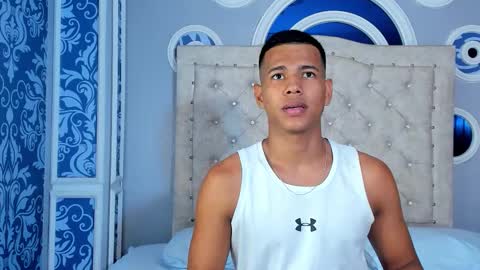 sebastian online show from 02/12/26, 02:06