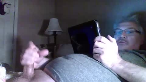 kingtongue10 online show from 12/12/24, 10:34