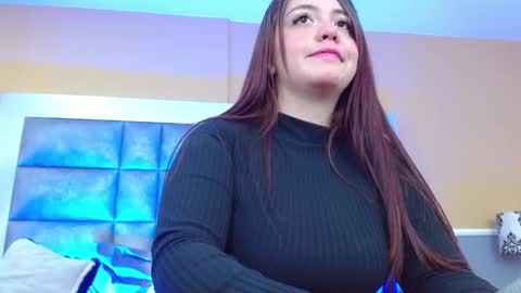  Issabella  online show from 10/12/25, 03:27