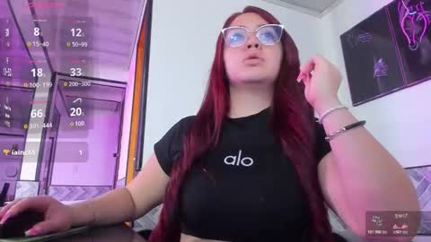  Issabella  online show from 12/18/25, 10:27