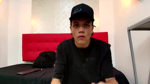   online show from 09/30/25, 12:21
