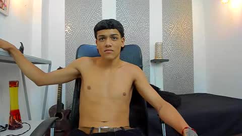   online show from 10/04/25, 09:35