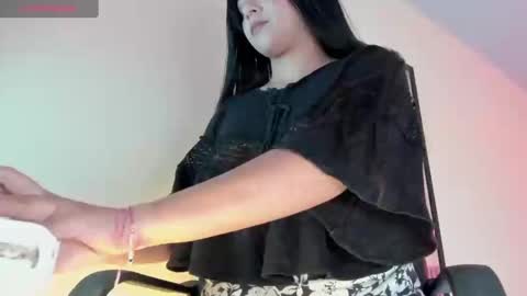 kinky yeyns online show from 01/14/25, 11:37