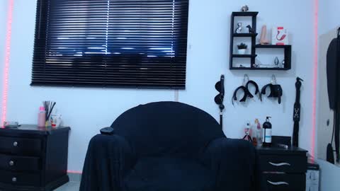 Allison  Diego online show from 01/27/25, 05:37