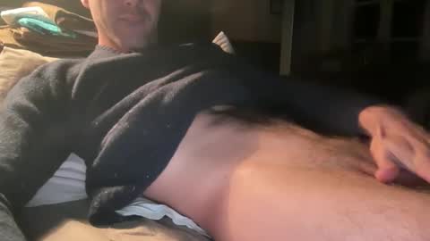 M online show from 11/17/25, 12:05