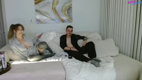 KinkyCouple0025 online show from 01/01/25, 06:15