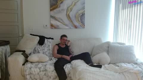 KinkyCouple0025 online show from 01/03/25, 04:37