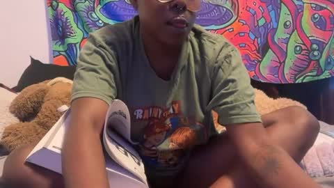 Snapshot of kinkycoupleinteracial chatting on 07/08/26, 03:33 interracialfacial online show from 07/08/26, 03:33