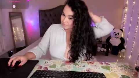 Jenny online show from 01/17/26, 04:06