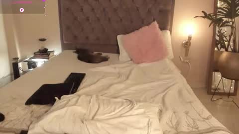 Jenny online show from 03/11/26, 05:02