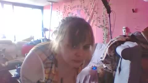 kinkyivy99 online show from 03/29/26, 08:09