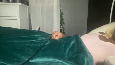 Bunniii online show from 02/08/25, 09:46