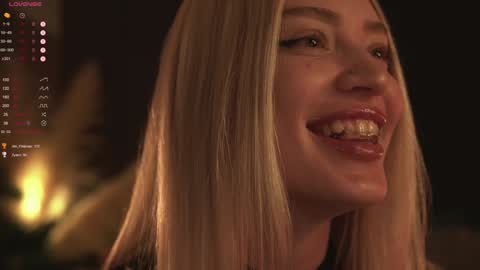 kinkylina_ online show from 01/25/25, 11:44