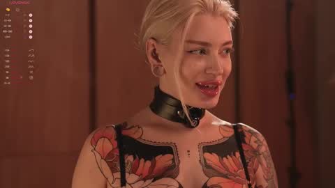 kinkylina_ online show from 03/08/25, 12:09