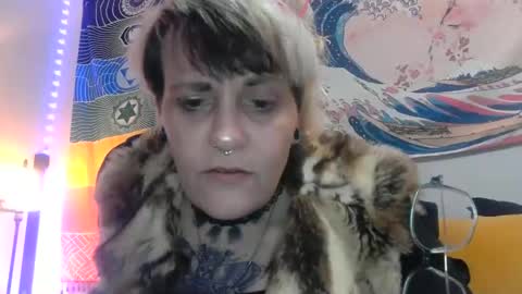 Snapshot of kinkypinkyplay2 chatting on 01/17/25, 12:52 Kinky Pinky online show from 01/17/25, 12:52