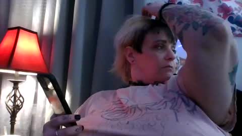 Snapshot of kinkypinkyplay2 chatting on 02/01/25, 07:57 Kinky Pinky online show from 02/01/25, 07:57