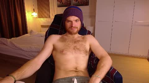 Snapshot of kinkypumpkin chatting on 05/18/26, 09:04 Kenny online show from 05/18/26, 09:04