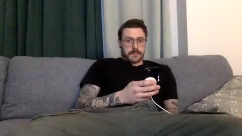 kinnkybwc online show from 04/04/26, 02:32