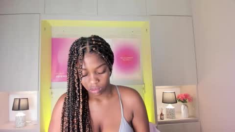 M A R A  online show from 02/02/26, 11:42