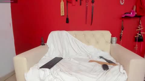 kiomi_san online show from 02/11/25, 11:33