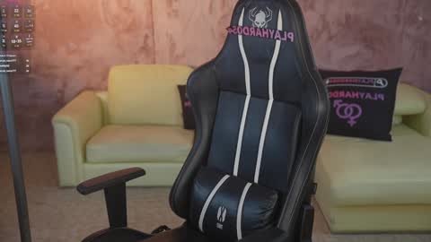 Snapshot of kira0541 chatting on 02/15/26, 08:16 Sweet girls online show from 02/15/26, 08:16