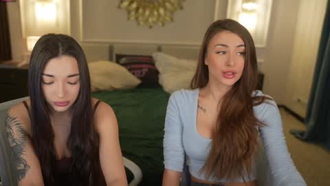 Snapshot of kira0541 chatting on 02/26/26, 11:42 Sweet girls online show from 02/26/26, 11:42