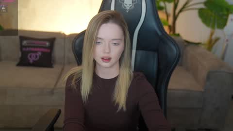 Snapshot of kira0541 chatting on 02/28/26, 12:06 Sweet girls online show from 02/28/26, 12:06