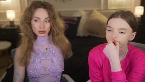 Sweet girls online show from 04/10/26, 08:02