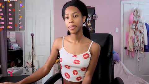 Kira21 13 online show from 11/19/25, 04:18