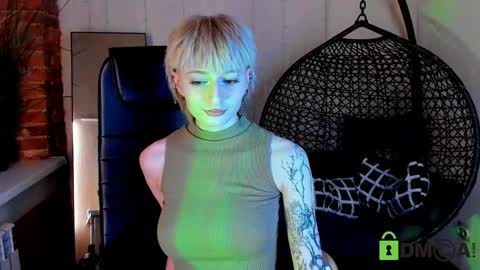 Kira online show from 03/07/26, 07:55