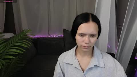 Snapshot of kira_bliss_ chatting on 06/24/26, 01:37 kira_bliss_ online show from 06/24/26, 01:37