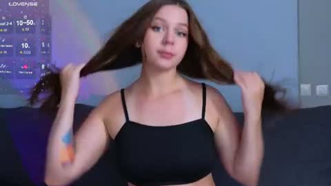 Kira Briis online show from 06/29/26, 07:03