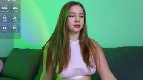 Kira Briis online show from 07/08/26, 07:07
