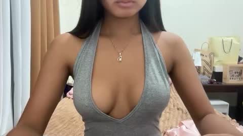 Snapshot of kira_danaya chatting on 04/11/26, 03:49 kira_danaya online show from 04/11/26, 03:49