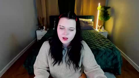 Snapshot of kira_g0ld chatting on 02/18/26, 01:23 kira online show from 02/18/26, 01:23