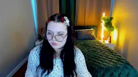 kira online show from 03/08/26, 02:04