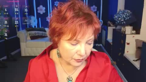 Kira Kennet online show from 11/18/25, 03:34