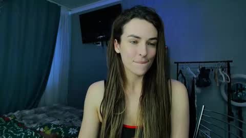 Kira love1 online show from 04/25/26, 03:20