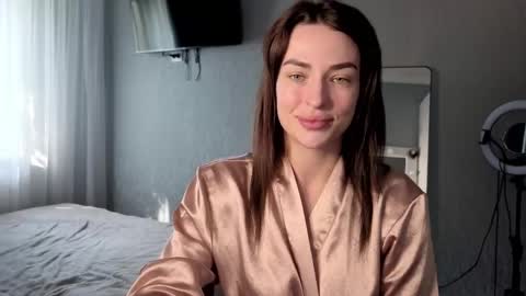 Kira love1 online show from 05/20/26, 06:41