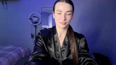 Kira love1 online show from 06/09/26, 12:06