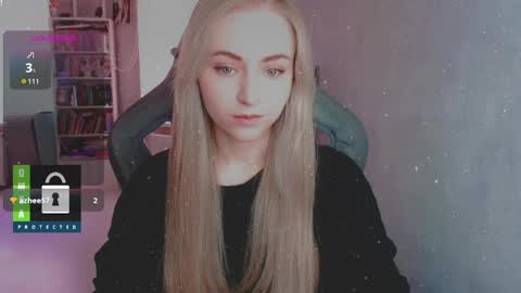 Snapshot of kira_love_sleep chatting on 05/09/26, 04:23 you know thumb up me please its important online show from 05/09/26, 04:23