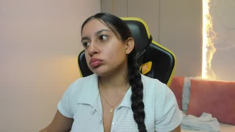 Snapshot of kira_relish chatting on 05/23/26, 11:03 K I R A online show from 05/23/26, 11:03