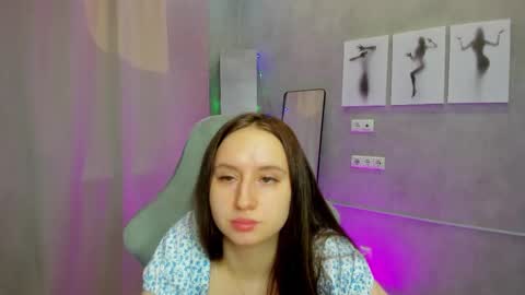 Kira online show from 12/21/25, 08:10