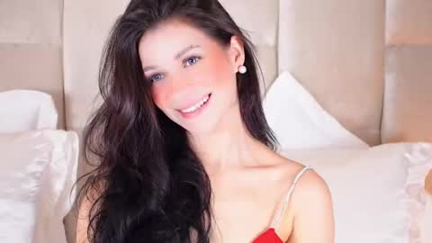 Snapshot of kirakayleigh chatting on 03/09/25, 09:25 kira online show from 03/09/25, 09:25